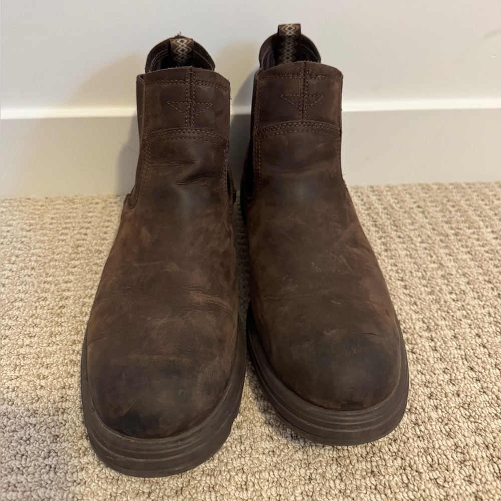 Ugg Biltmoore chelsea boots